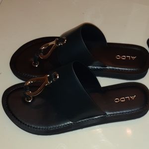 Women's size 6  black and gold sandals